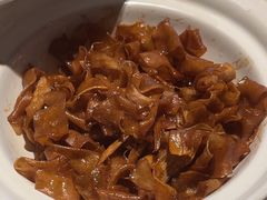 -八府香鸭·啫啫煲(华山路店)