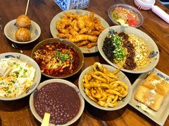 -峨嵋小镇·川菜(勒泰中心店)