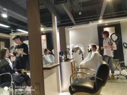 点击看大图 -苑苑发型设计