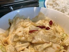 手撕包菜-昱龙大盆牛蛙馆(三兴街总店)