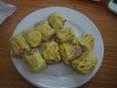 -苗伯妈酸汤火锅