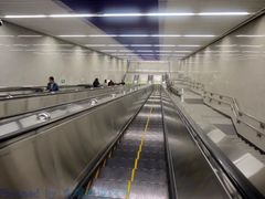 -红土地(地铁站)