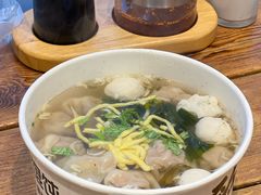 -手劲鱼丸馄饨铺(哈一百店)