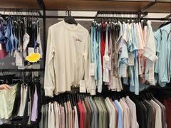 -lululemon(上海浦东IFC店)