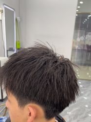 -藤野造型烫染·漂发