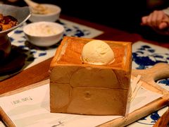 面包诱惑-绿茶餐厅(王府井永宁门店)