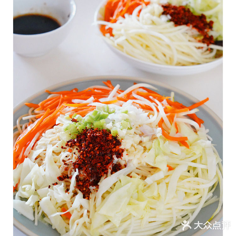 夏日吃巨爽的🔥超简单的酸辣凉拌面