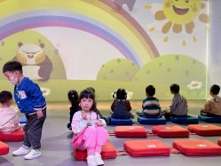 -小鸡哆哆故事屋·儿童乐园(嘉里城店)