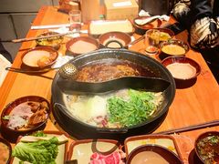 -壹兆圆重庆火锅手工炒底料(长白格林玫瑰湾店)