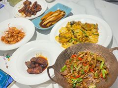 -黄弟大排档·湖南菜·小龙虾·小海鲜(凯旋北路店)