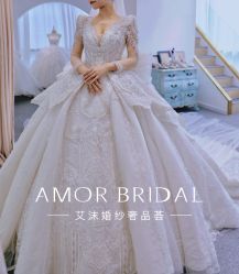 -AMOR艾沫婚纱奢品荟(设计师勒泰店)