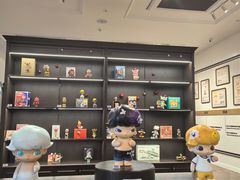 -泡泡玛特POPMART(蓝色港湾店)