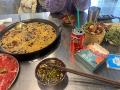 -鹿鸣山草本茶香火锅(园西路店)