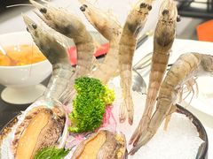 -红鼎豆捞·非遗鲍皇汤火锅(宝丰路店)