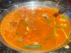 -野山舂·贵州现舂酸汤牛肉(东山店)