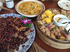 -黄桷树曹家私房菜(江与城店)