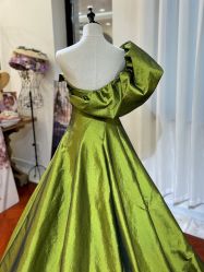 -纯色时光婚纱艺术馆WHITE