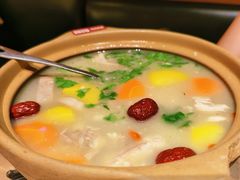 -耶里夏丽·新疆菜·28年喀什老馆(田林东路店)