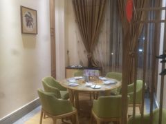 包厢-珍宝粤赏里(杏坛店)