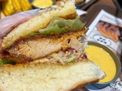 炸鸡汉堡-魏斯理汉堡(西安沣东吾悦店)