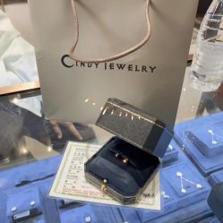 点击看大图 -Cindy Jewelry·钻戒·彩色宝石