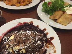 -Pancakes on the rocks(Darling Harbour)