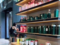 -星巴克臻选(杭州嘉里中心1F店)