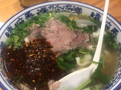 兰州清汤牛肉面-嘻小北·兰州清汤牛肉面(太平洋森活天地店)