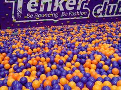 -Tenker Club弹刻极限主题公园 · 蹦床 · 团建 · 生日派对(大关店)