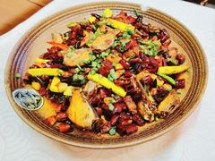 干锅耗鱼-嘉陵楼馋嘴城(簋街总店)
