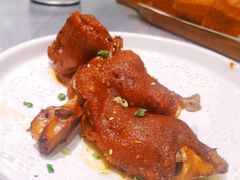 -姚姚酸菜鱼·金戈戈香港豉油鸡(喜荟城联名店)