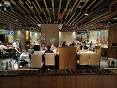 -海底捞火锅鲜切牛肉主题店(长寿路店)
