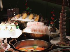 -得意咚瓜·顺德鱼生·冬瓜火锅(深圳首店)