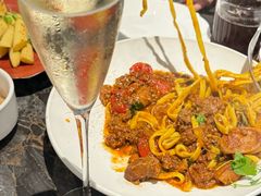 -LESCEDARS Brasserie Bistro香柏树