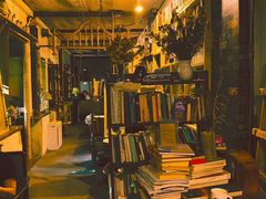 -斯多格书乡(北京大学畅春园店)