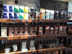 零售区-星巴克臻选(成都宽窄巷子店)