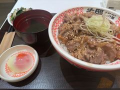 -牛邸·烧肉饭(来福士店)