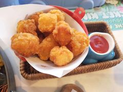 -水桶王国主题餐厅·聚会·生日派对·亲子活动·家庭套餐(亚龙湾希尔顿店)