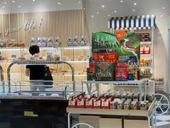 -85度C(生甜甜圈研究工坊·上海局门店)