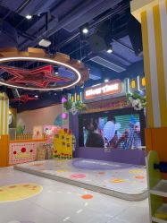 -LuckyStar幸运星家庭娱乐中心(东莞国贸店)