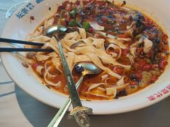 -坛宗剁椒鱼头(河西王府井店)