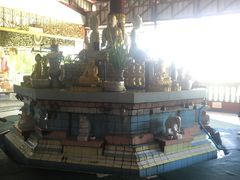 -ခြောက်ထပ်ကြီးရွှေသာလျောင်းဘုရားကြီး