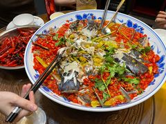 -湘潭九龙鱼头店(城南西路店)
