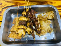 -阿姨小肉摊(同济西苑店)