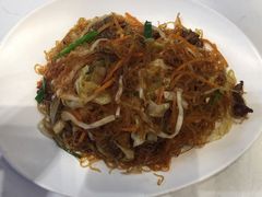 泡菜牛肉炒粉丝-鹿港小镇(金虹桥国际中心店)