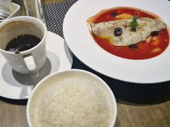 -东华假日酒店自助餐