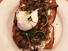 松露蘑菇吐司-Egg•Allday Brunch(襄阳北路店)