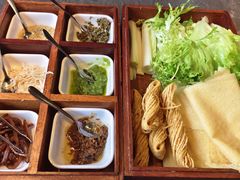 -五谷丰登农家院·地道胶东菜·海鲜烧烤(威海店)