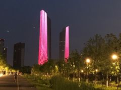 -南京眼步行桥