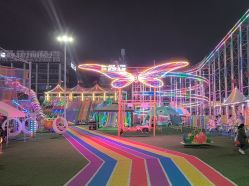 -哆哆咪娅星球乐园(东方国际商业广场店)